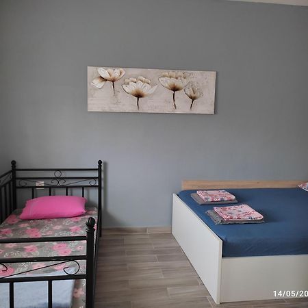אגיה טריאדה Olivia Studios - Melina'S Home Near The Sea מראה חיצוני תמונה